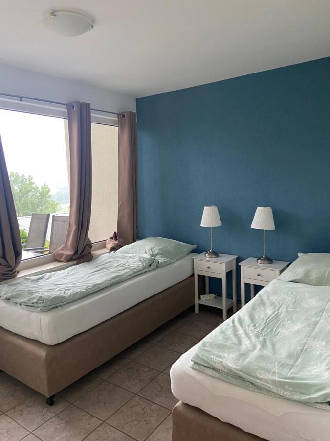 Traumhaftes Ferienhaus Husen Exterior foto